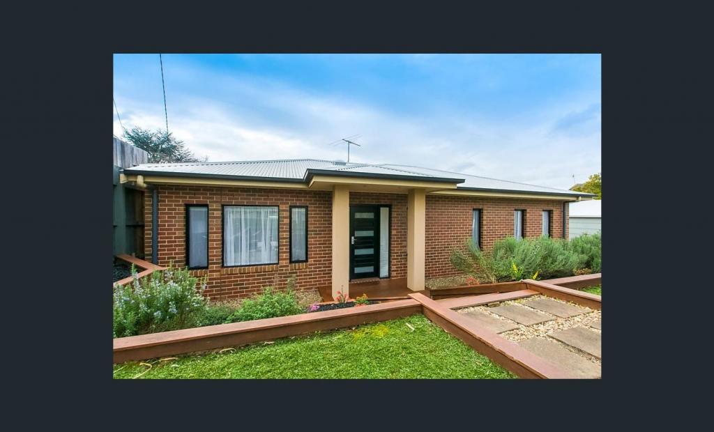 1/10 Caroline St, Highton, VIC 3216