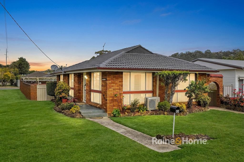 86 Birdwood Ave, Umina Beach, NSW 2257