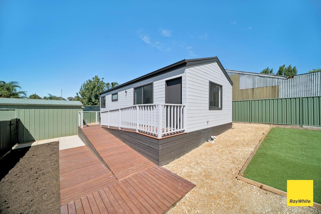 1B PILCHER ST, STRATHDALE, VIC 3550