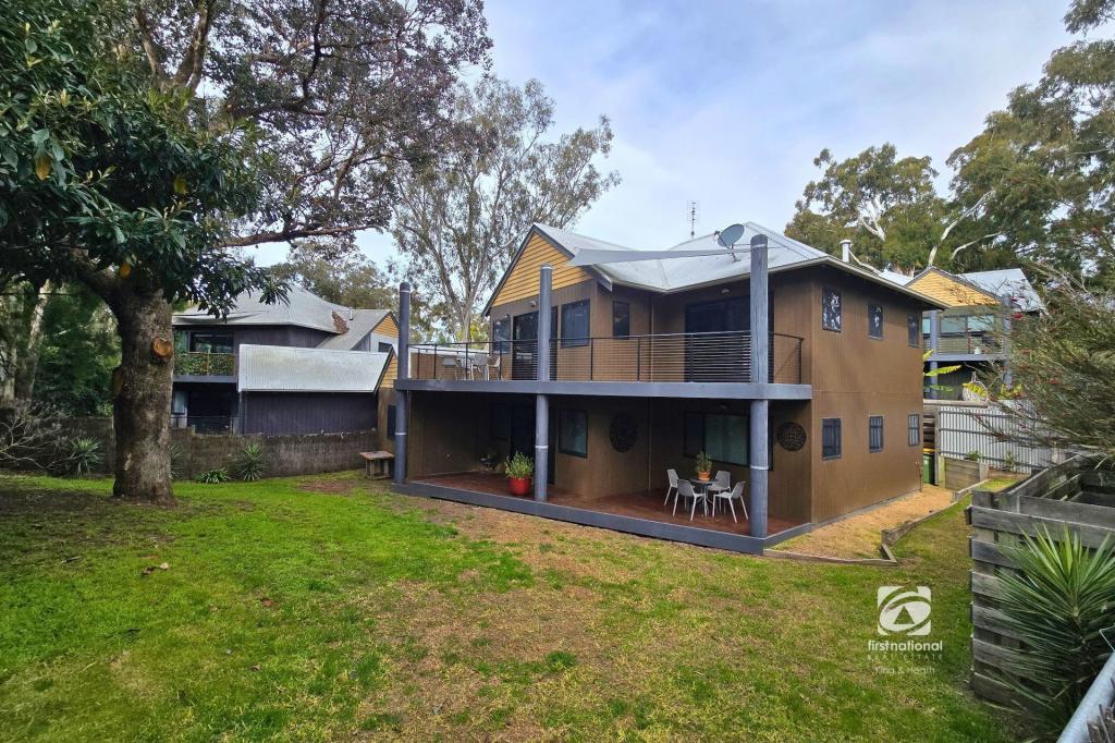 4/6 David Rd, Metung, VIC 3904