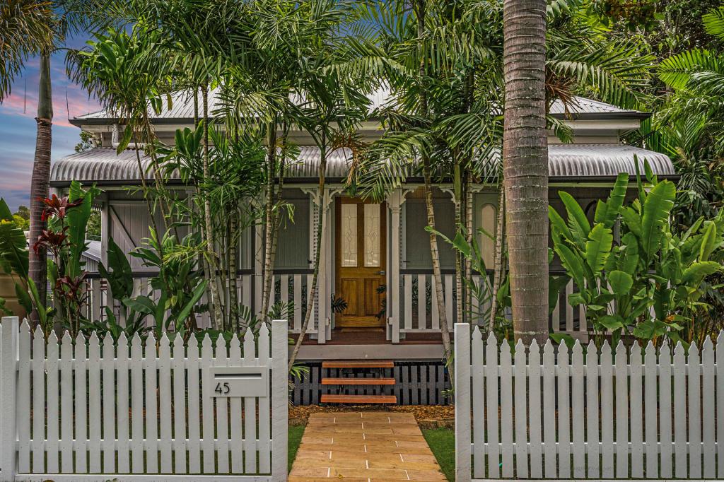 45 Frederick St, Newtown, QLD 4305