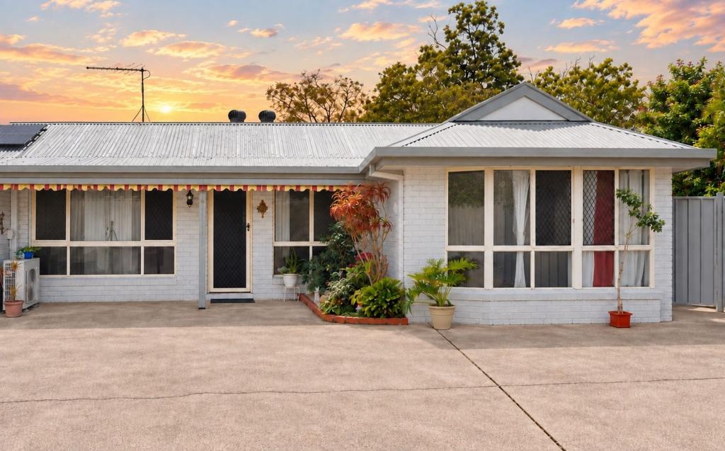 2/12 SUNNYMEADE DR, CABOOLTURE, QLD 4510
