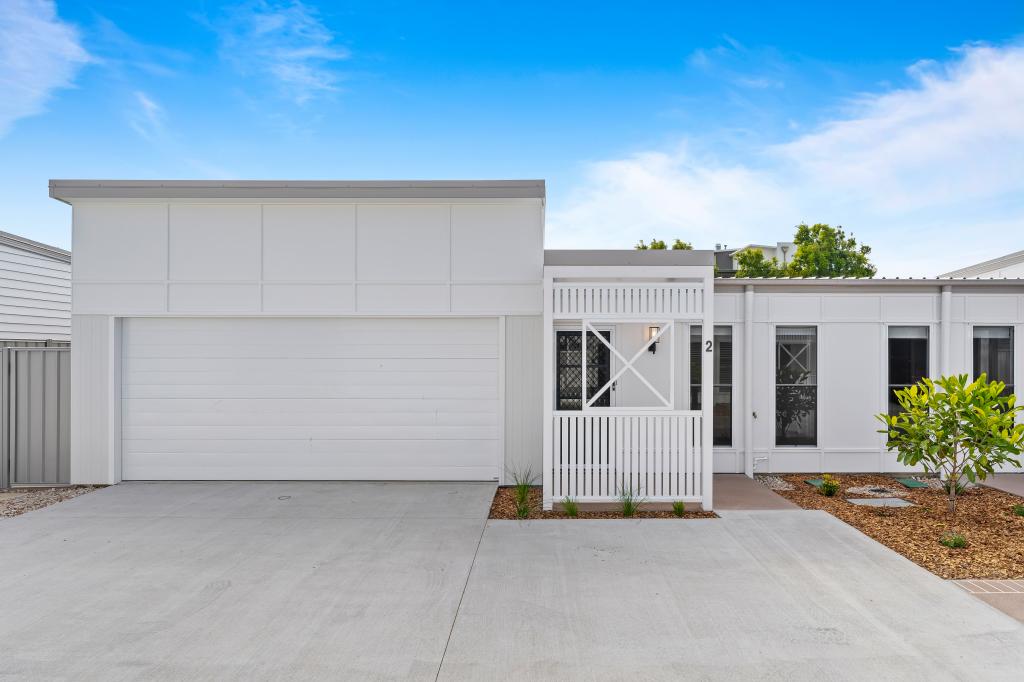 2/629 Esplanade, Urangan, QLD 4655