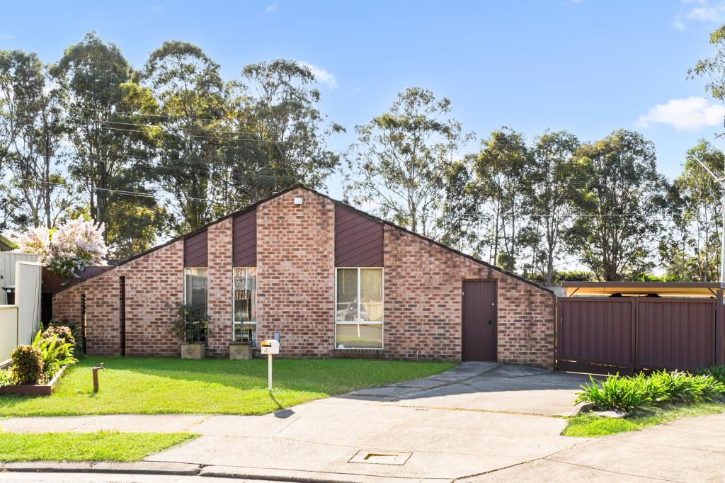 4 Kano Cl, Bonnyrigg, NSW 2177