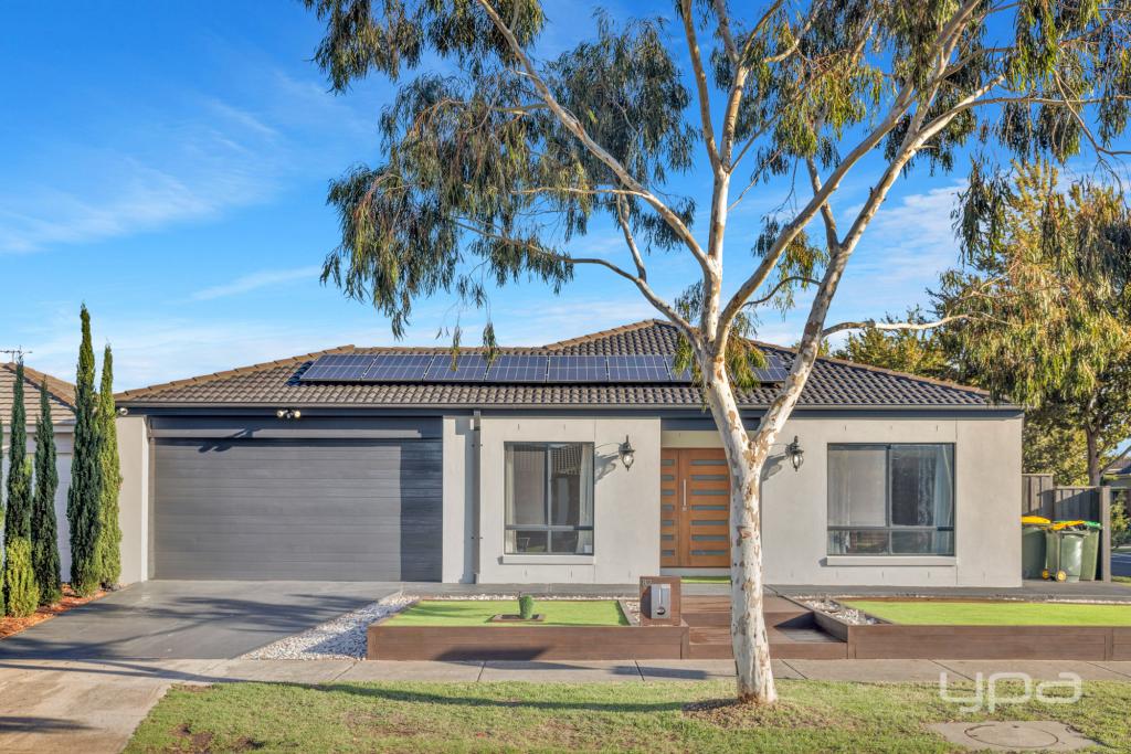82 Tristania Dr, Point Cook, VIC 3030