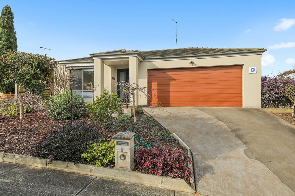 8 Richie Ct, Drouin, VIC 3818