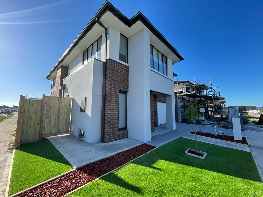 20 Nubeena Cres, Donnybrook, VIC 3064