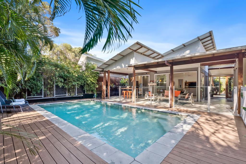 25 Jacksonia Pl, Noosaville, QLD 4566