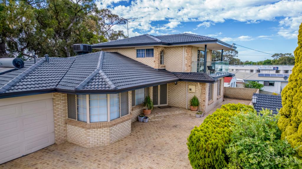 5 Perseus Rd, Silver Sands, WA 6210