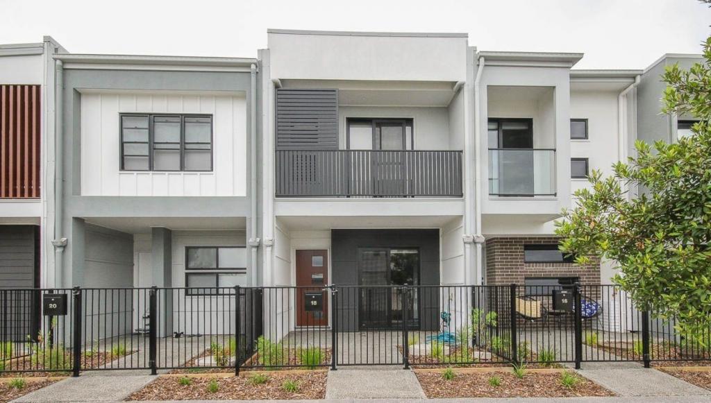 18 Lukin Tce, Baringa, QLD 4551