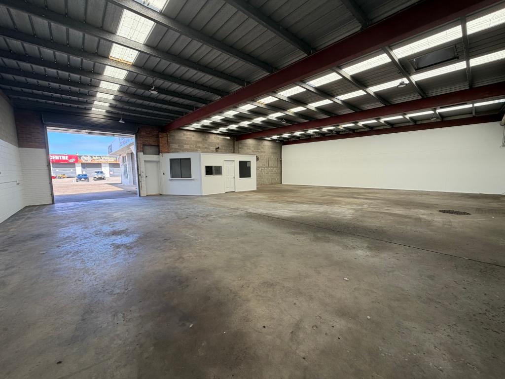 10A W/57-63 SHORE ST E, CLEVELAND, QLD 4163