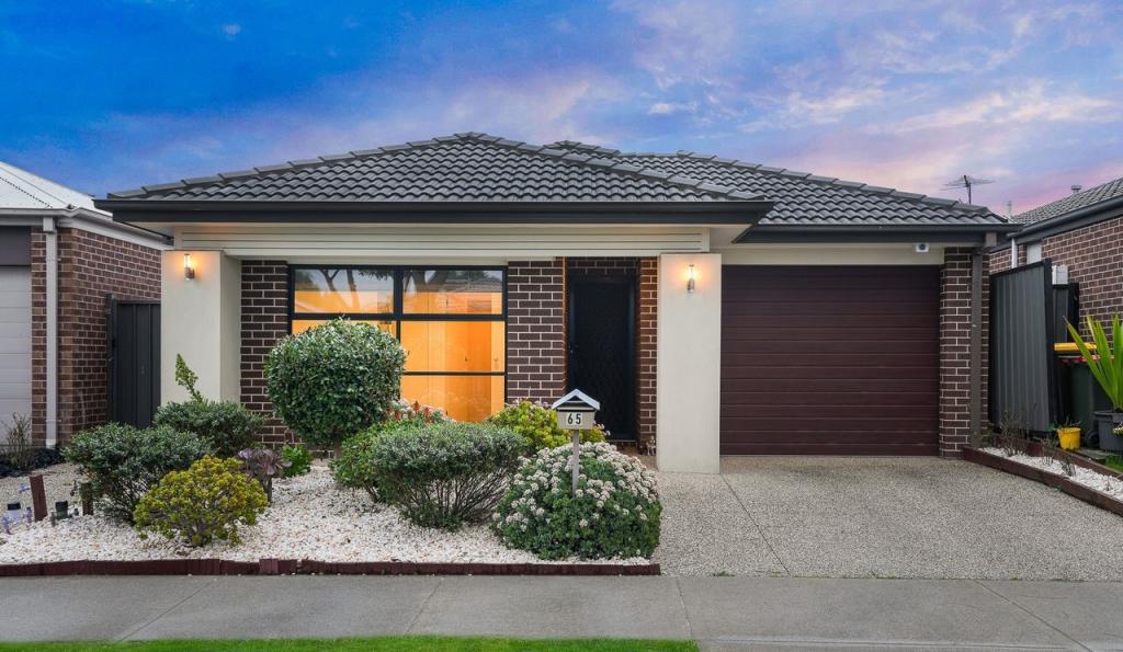 65 Gateshead St, Craigieburn, VIC 3064