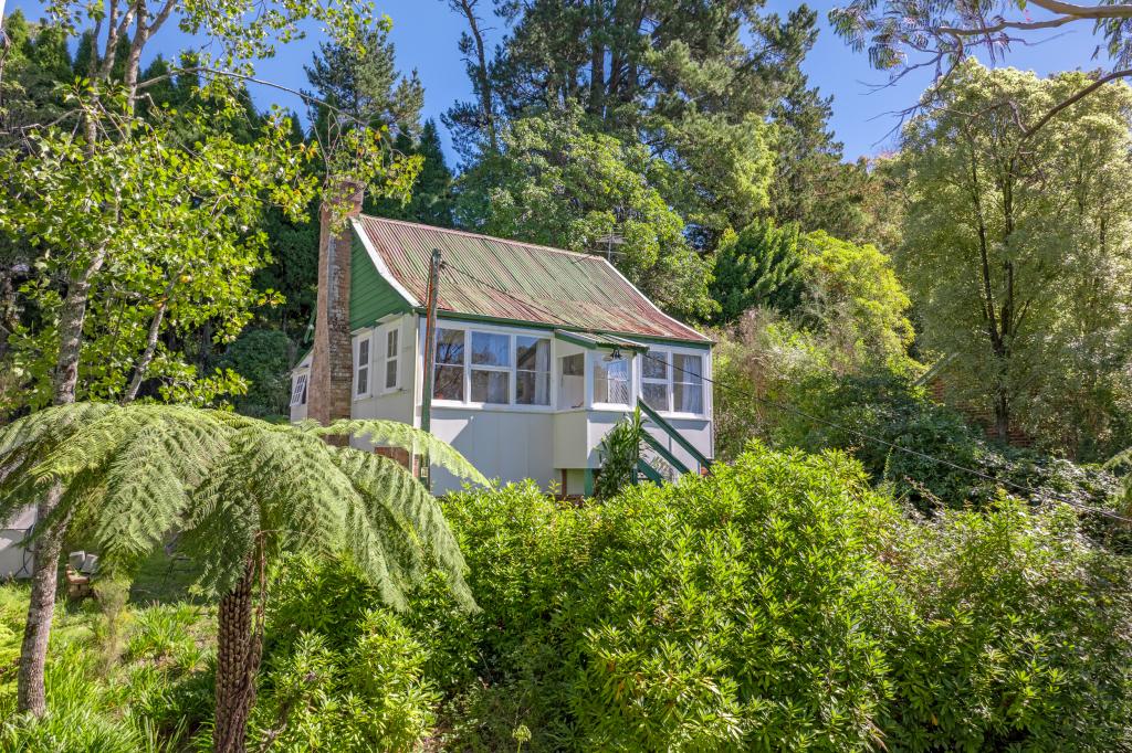 17-19 St Georges Rd, Leura, NSW 2780