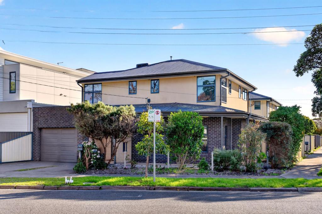 13 CENTRAL AVE, SEAHOLME, VIC 3018