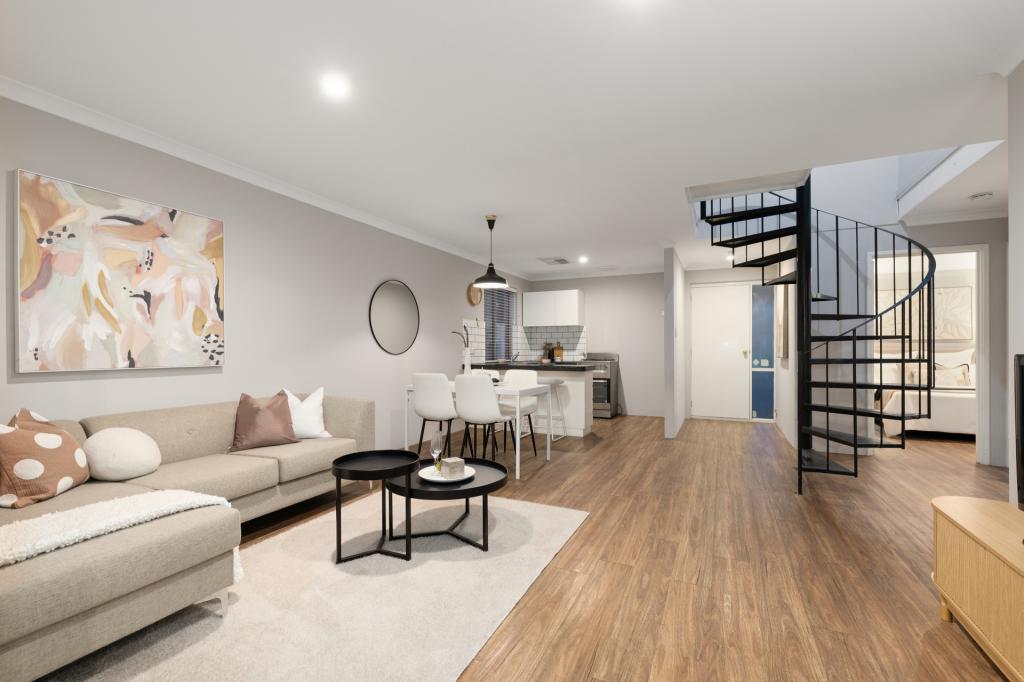 2/70 Kinsella St, Joondanna, WA 6060
