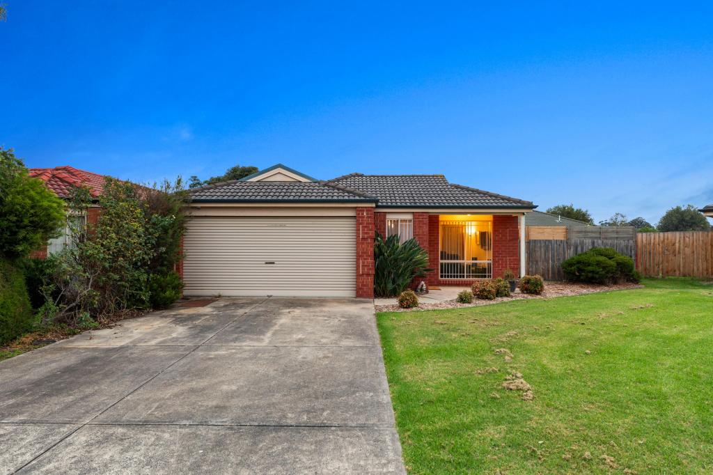 7 Lauren Sq, Pakenham, VIC 3810