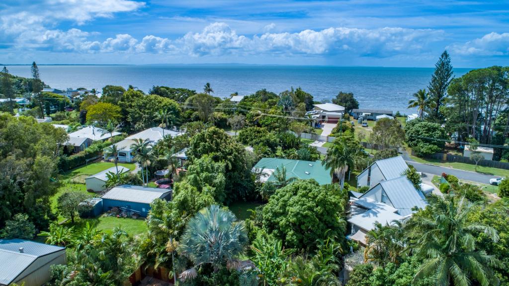 52 Coronation Ave, Beachmere, QLD 4510