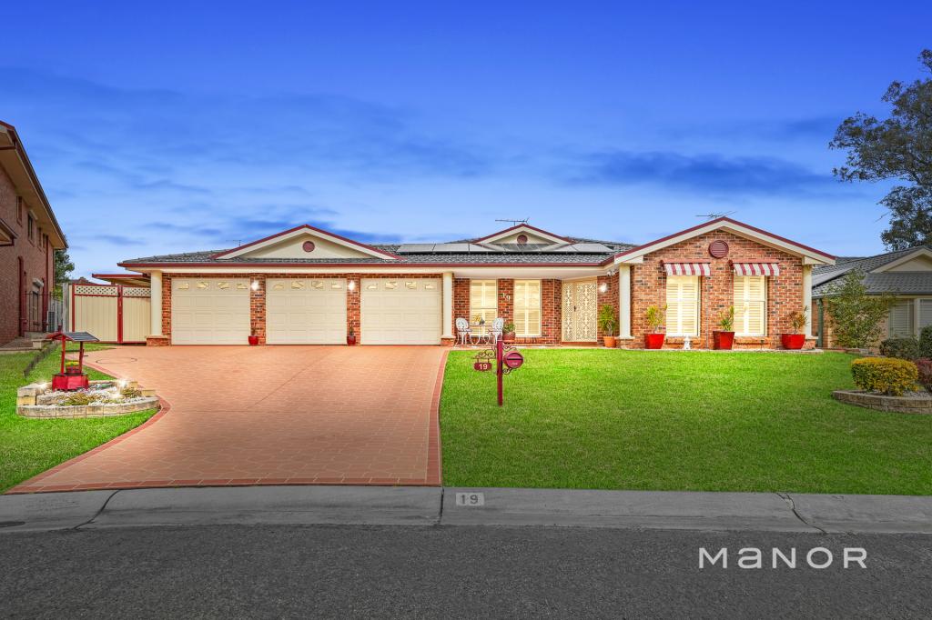 19 Mcgilvray Pl, Rouse Hill, NSW 2155