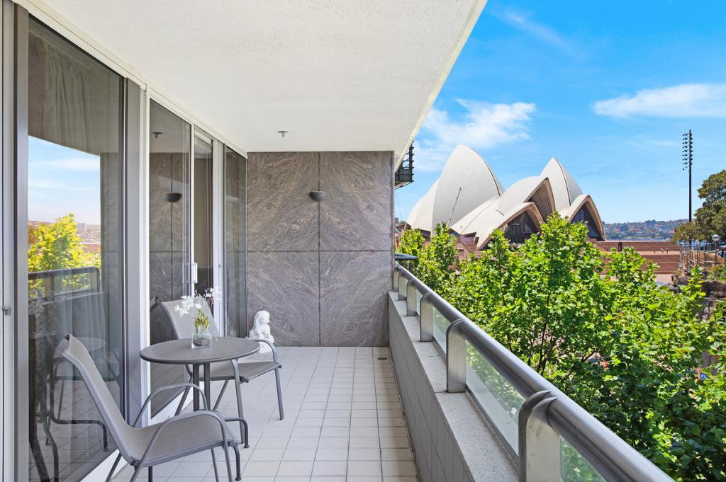 1 Macquarie St, Sydney, NSW 2000