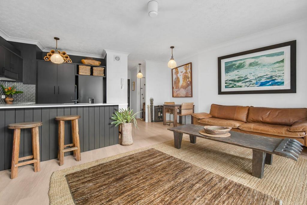 10/21-23 Markeri St, Mermaid Beach, QLD 4218