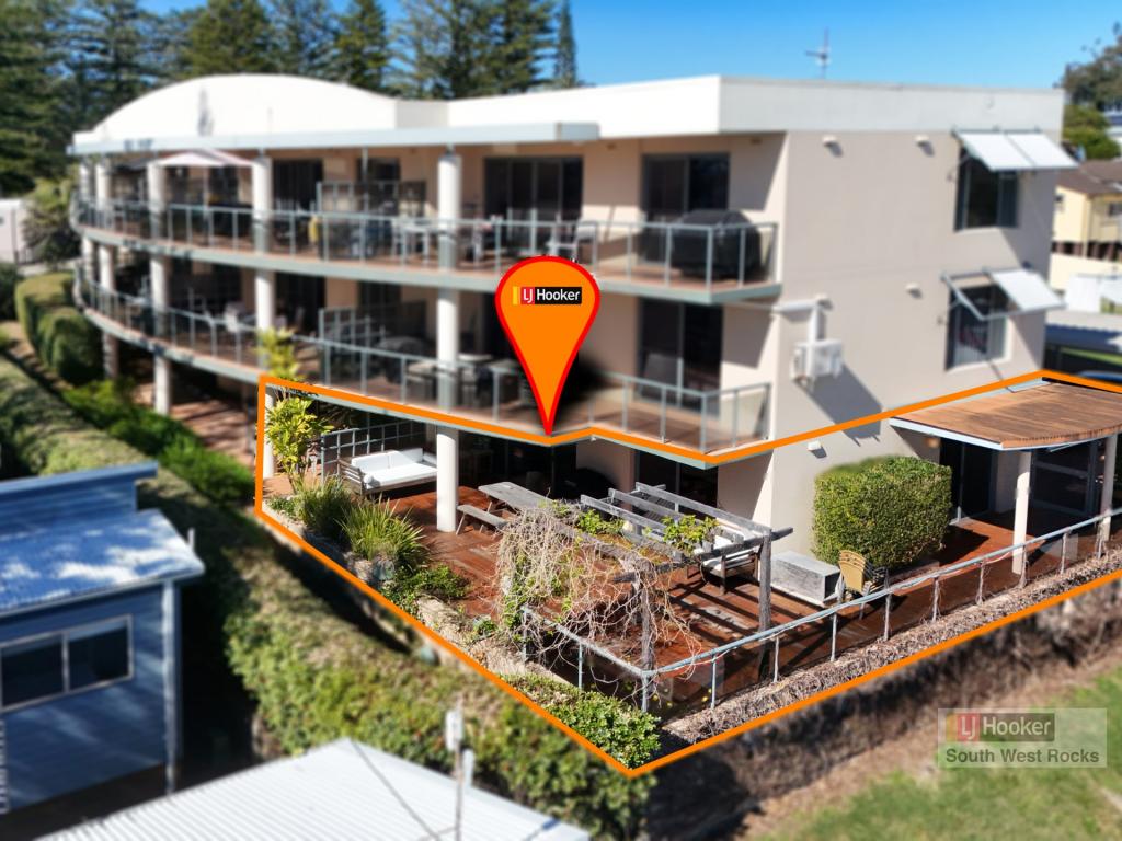 2/1 Ocean Dr, South West Rocks, NSW 2431