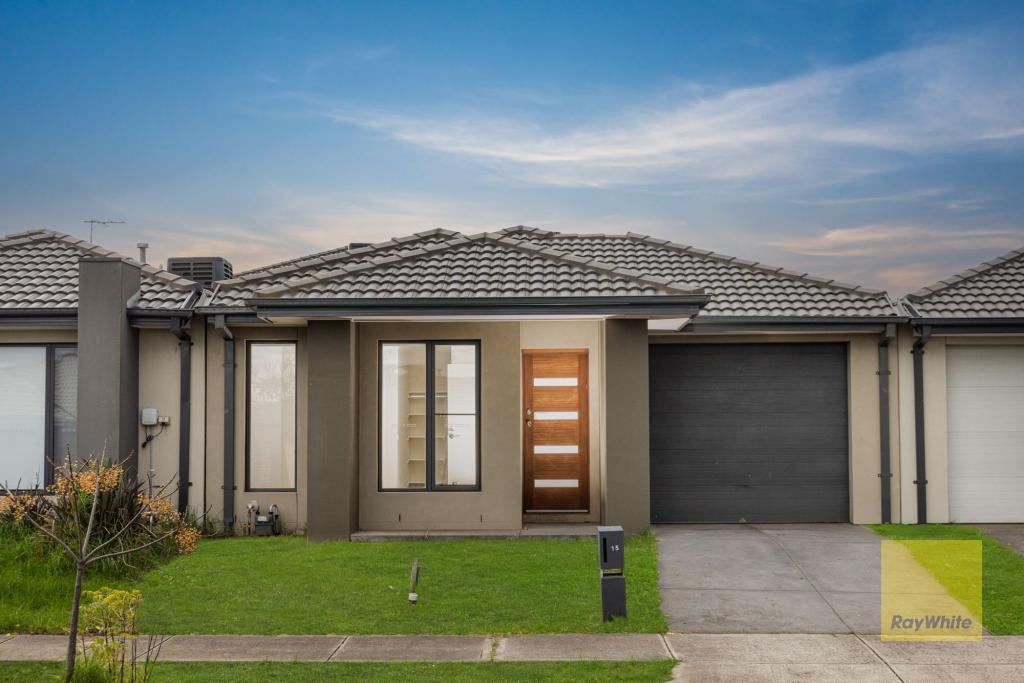 15 Elsternwick St, Truganina, VIC 3029