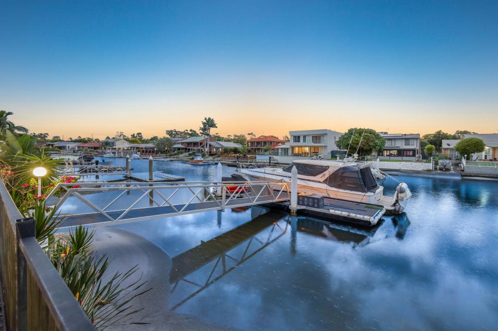 15 Magellan Ave, Hollywell, QLD 4216