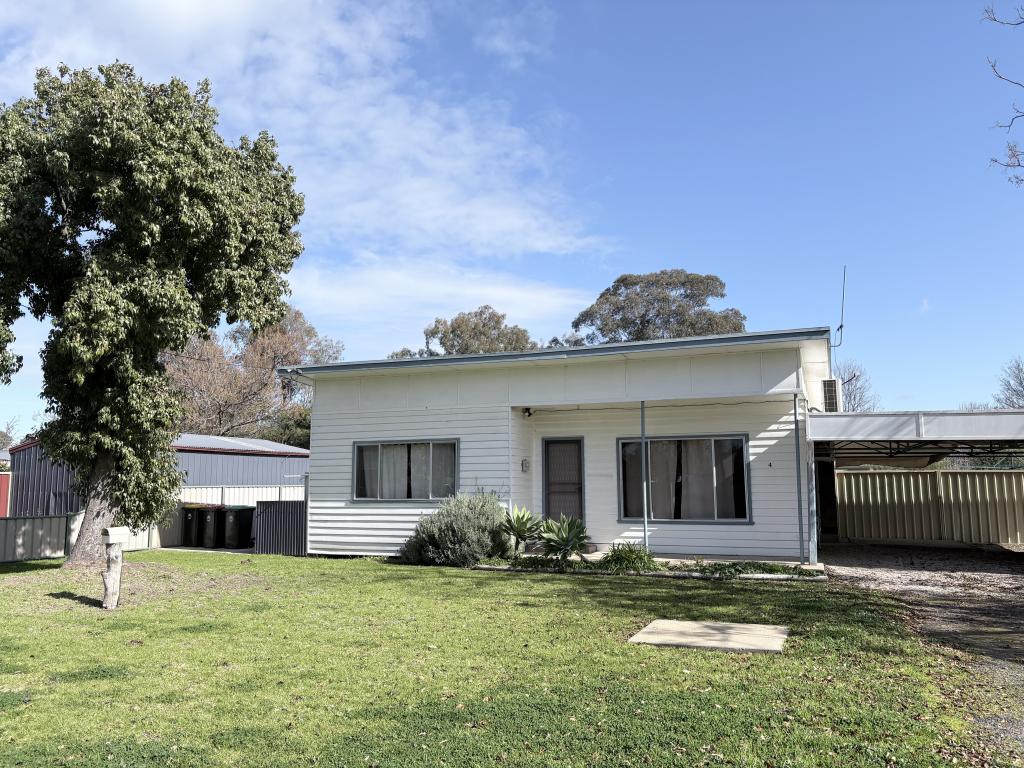 1/4 Sugden St, Tocumwal, NSW 2714