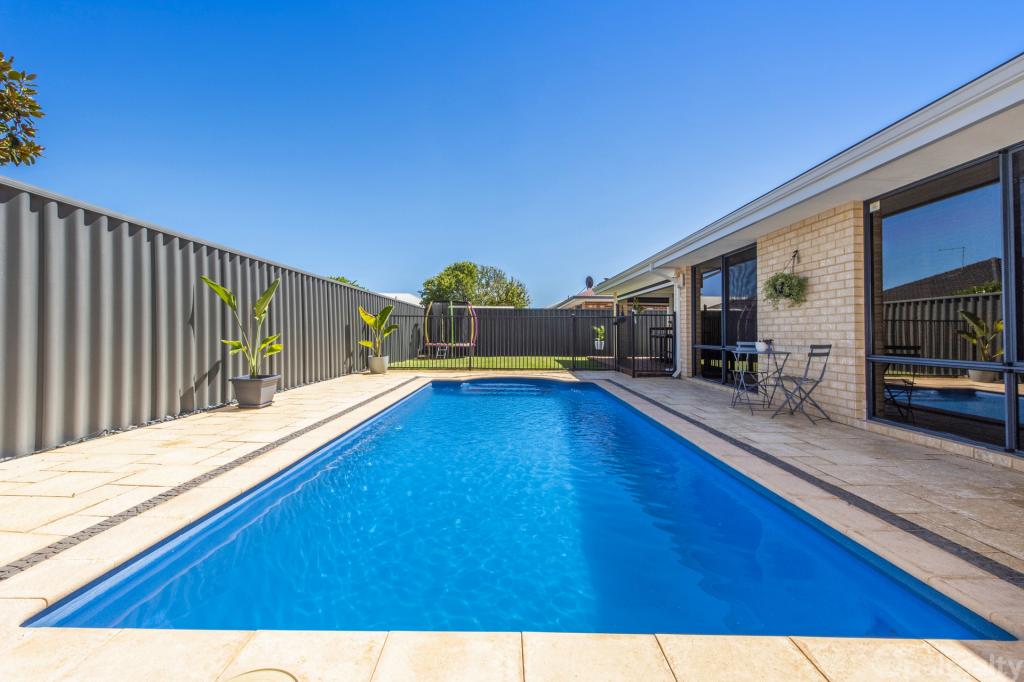 40 Claiborne Rd, Secret Harbour, WA 6173