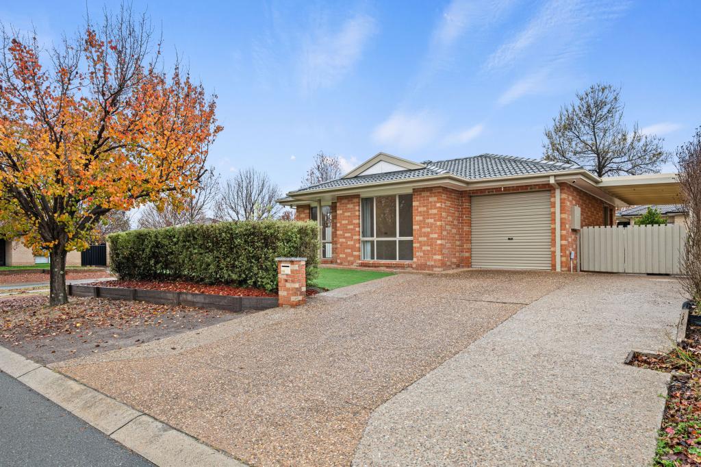 36 Bedourie St, Dunlop, ACT 2615