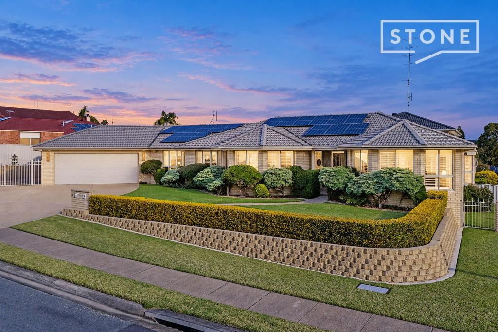 2 Kirkland Cl, Lakelands, NSW 2282