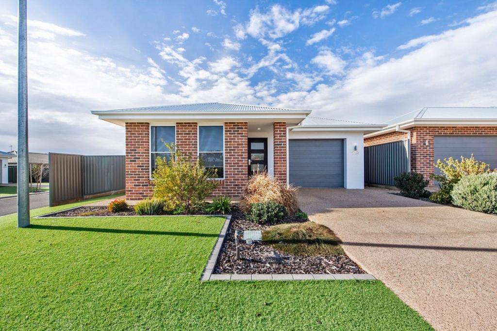 28 Manchurian Cct, Dubbo, NSW 2830