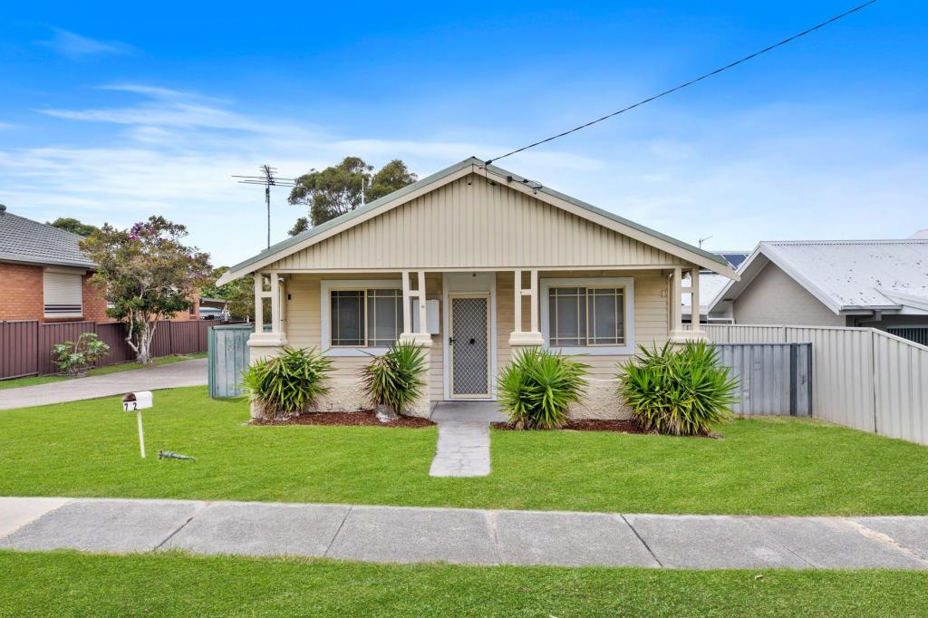 72 Evans St, Belmont, NSW 2280