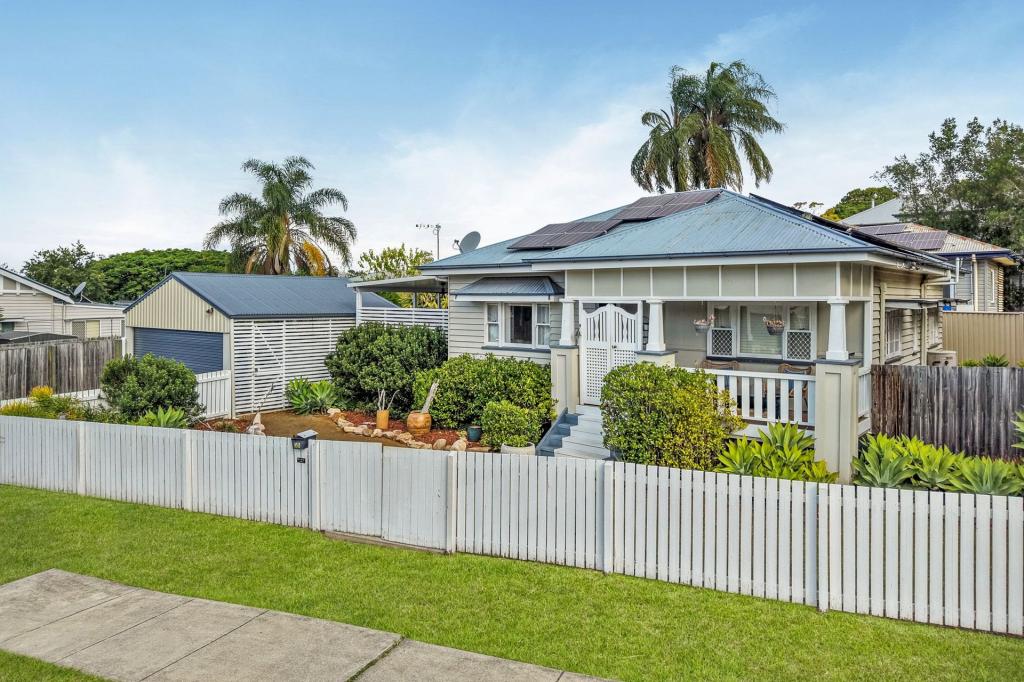 35 Railway St, Booval, QLD 4304
