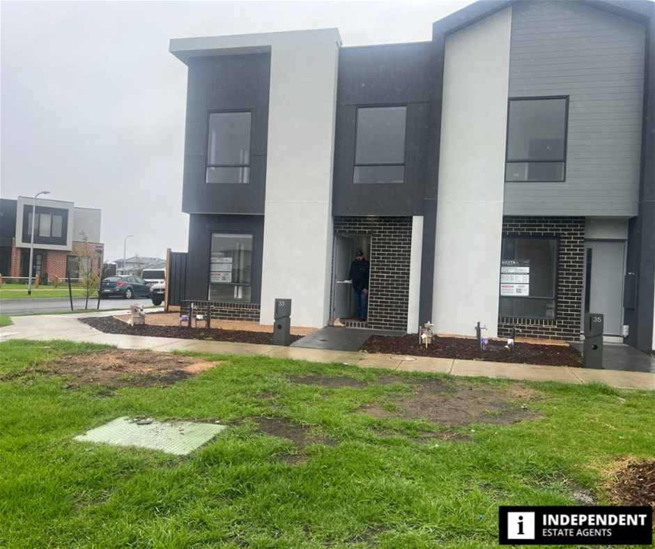 33 Kamet St, Clyde, VIC 3978