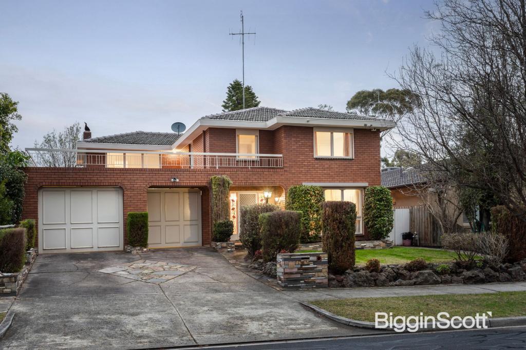13 SOUTHAM CT, BULLEEN, VIC 3105