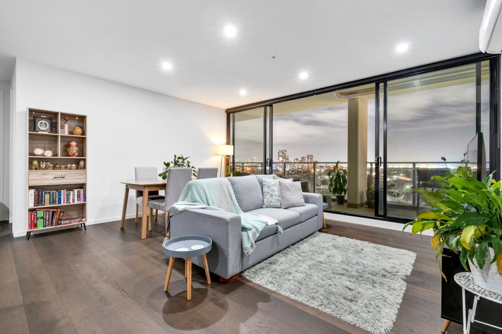 702/27 Russell St, Essendon, VIC 3040