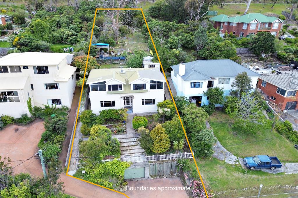 134 Derwent Ave, Lindisfarne, TAS 7015