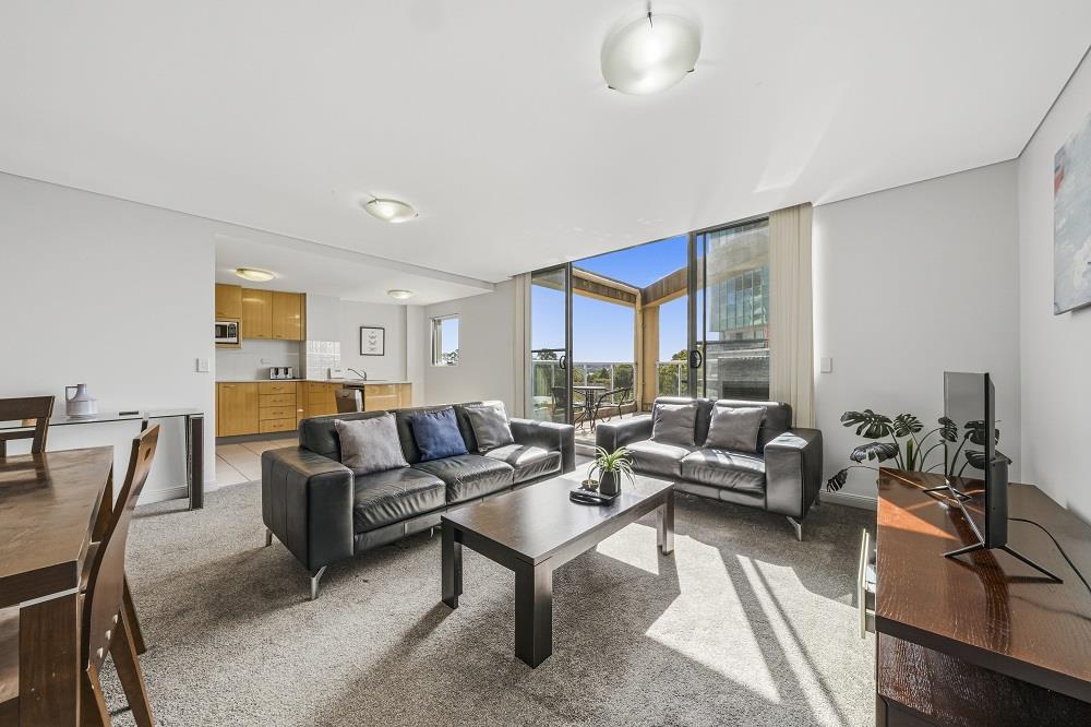 806/15b Albert St, North Parramatta, NSW 2151
