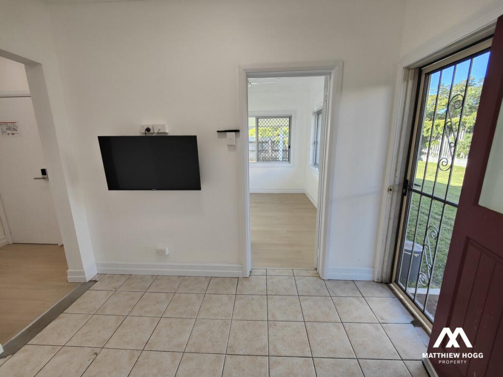 1/4 Drayton Tce, Wynnum, QLD 4178