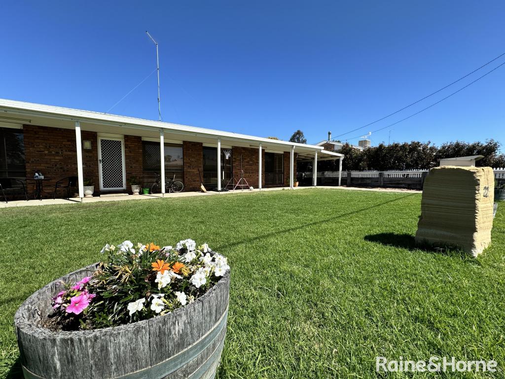 22 Kurrajong Cres, Goondiwindi, QLD 4390