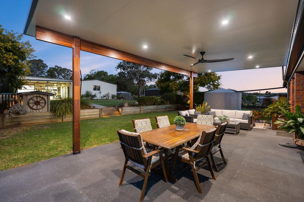 21 Mansel Dr, Gowrie Junction, QLD 4352