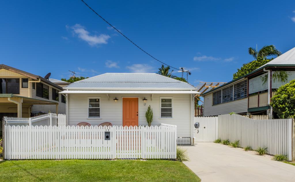 17 FORTH ST, SOUTH MACKAY, QLD 4740