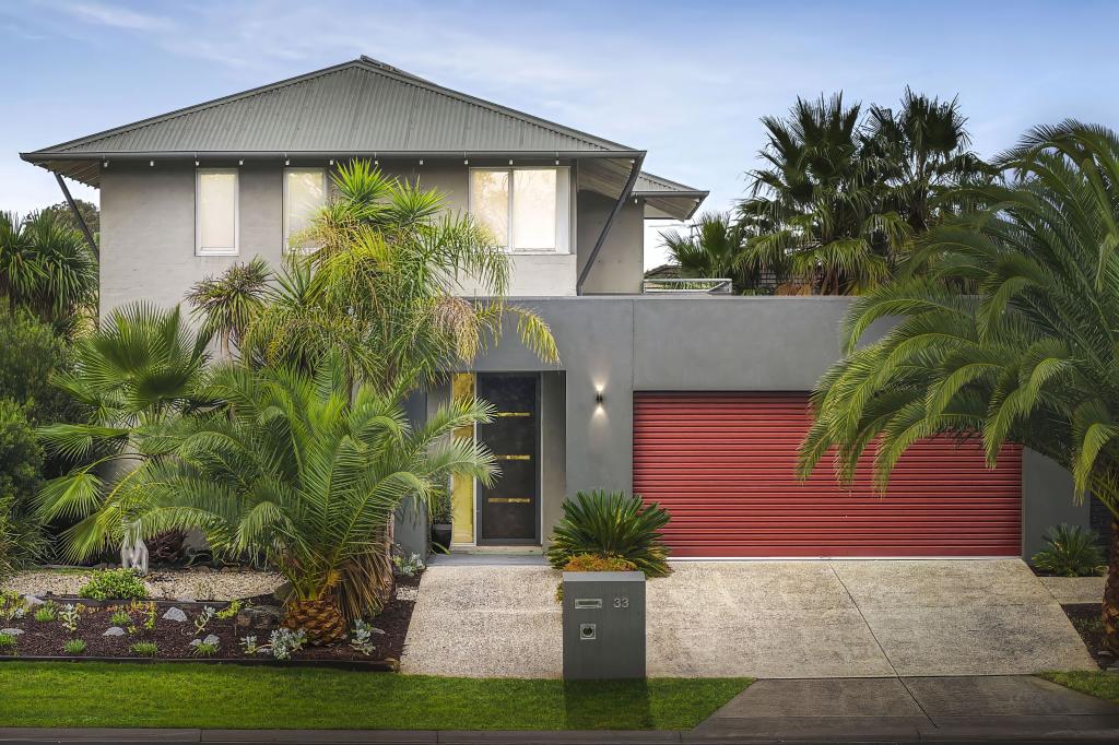 33 Tyrrell Tce, Waterways, VIC 3195