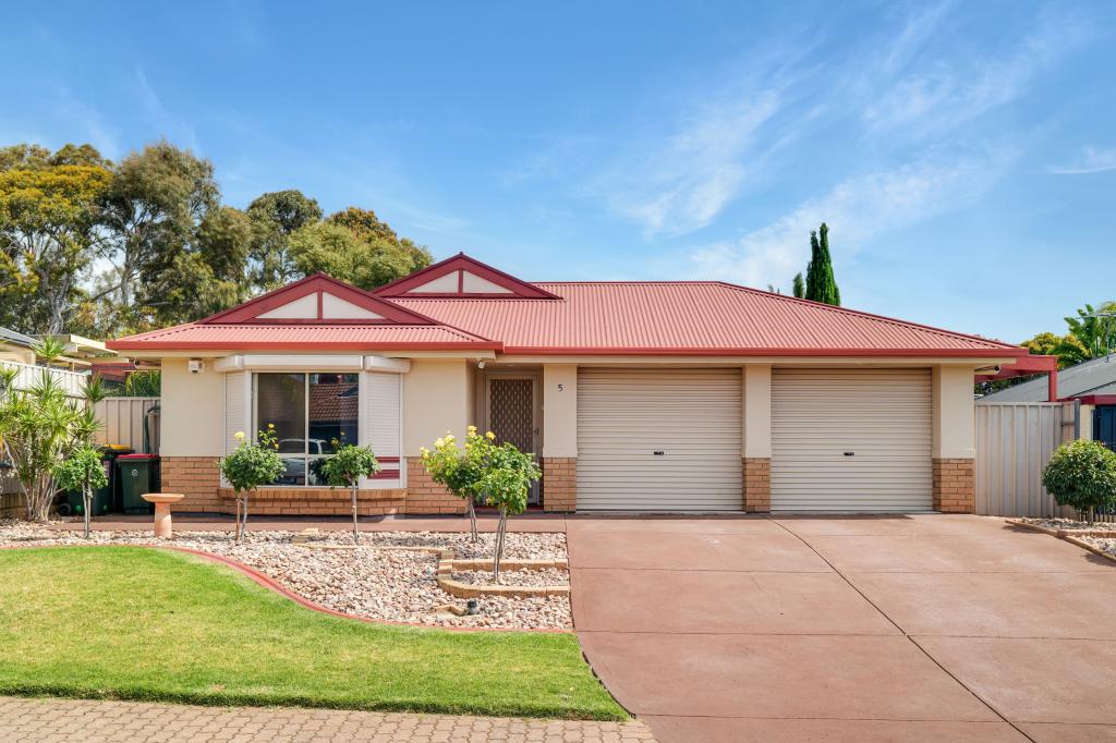 5 Fergusson Bowl, Craigmore, SA 5114