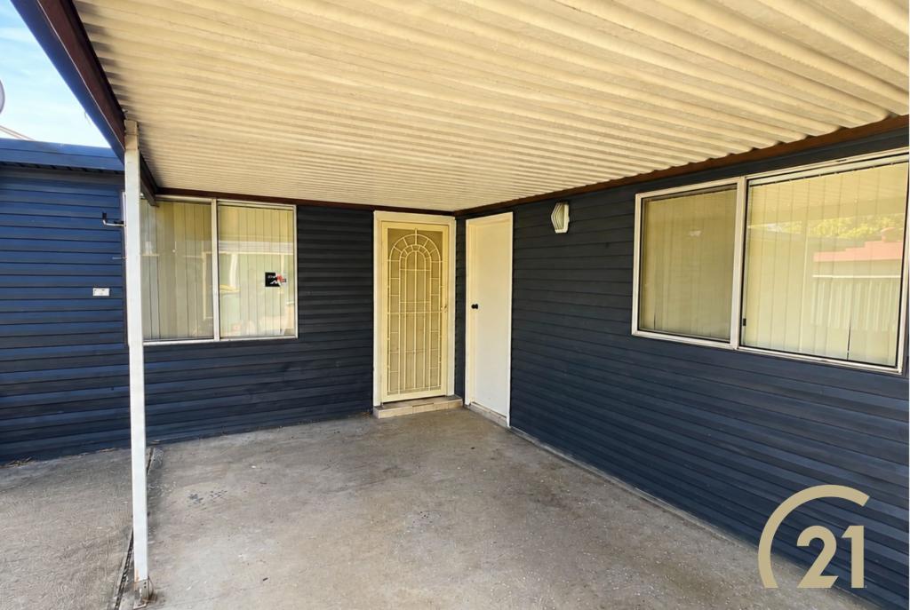 13a Moir St, Smithfield, NSW 2164