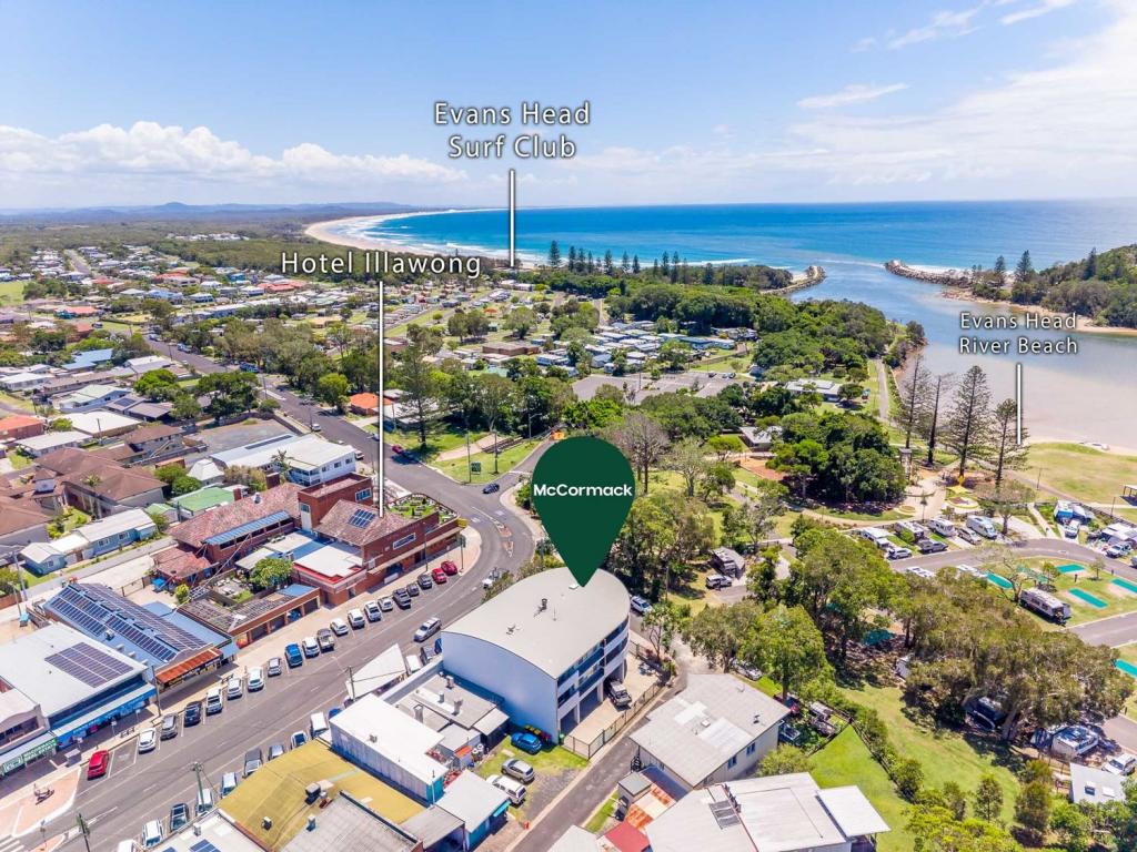 Unit 2 18-22 Oak St, Evans Head, NSW 2473