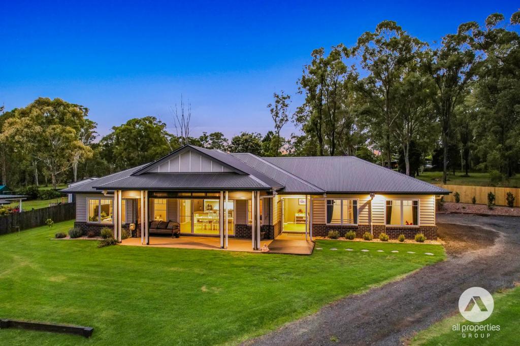 16 Trinity Pl, Gleneagle, QLD 4285