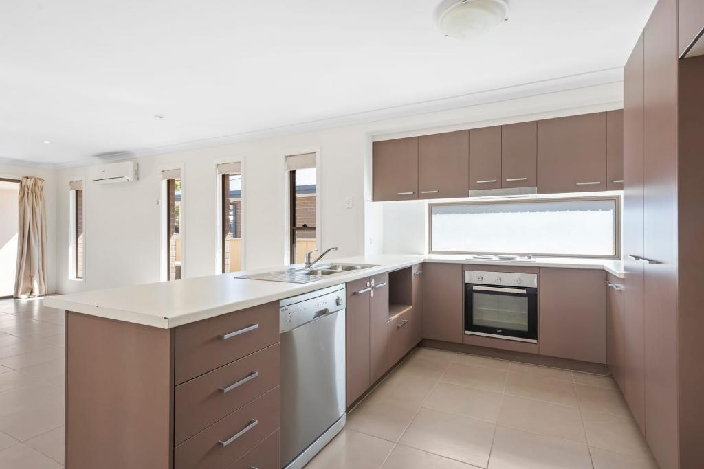 16 Price St, Chinchilla, QLD 4413