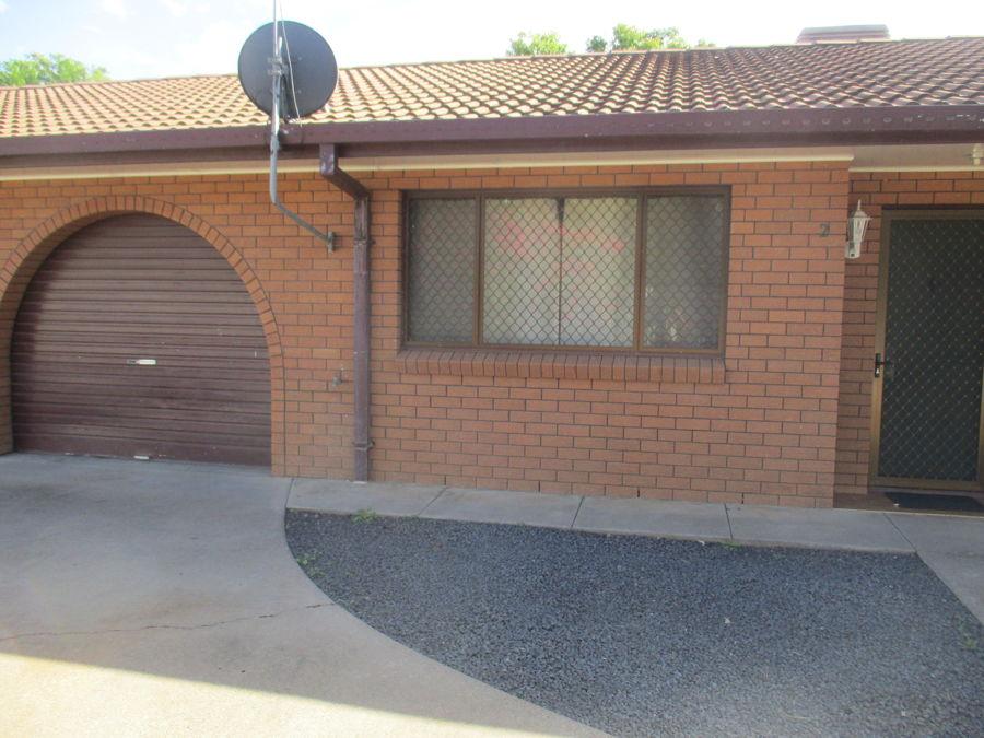 2/70 Edward St, Moree, NSW 2400